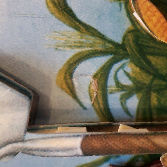 Vintage Disney 3D layered shadow box . - Picture 7 of 11